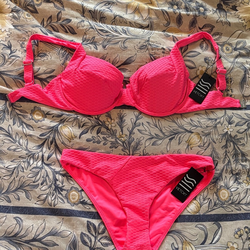 VETCHY Neon Pink Textured Padded Bikini Set